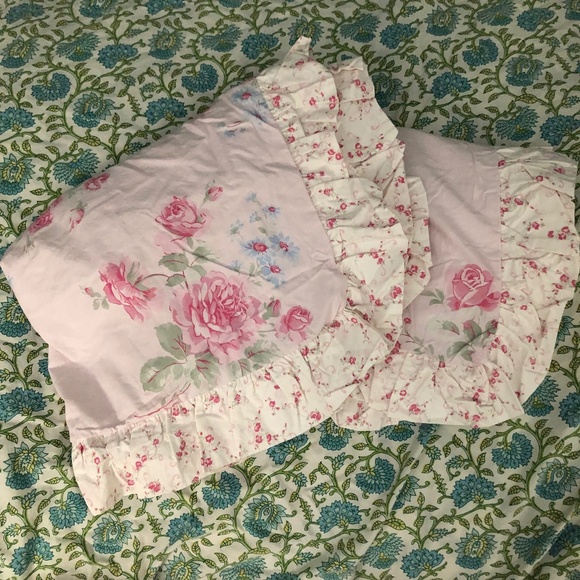Simply Shabby Chic 3 piece king set Misty Rose ruffled comforter shams Target - Picture 3 of 12